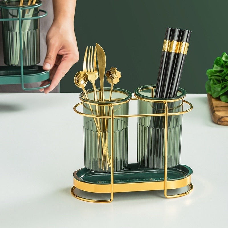 Geena utensil storage